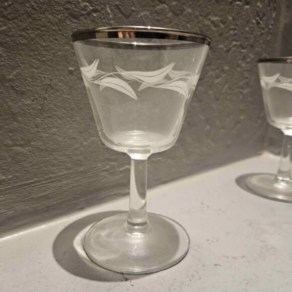 Cristal D'Arques Parisienne Cordial Etched Glasses Set of 4 Platinum Rim - Picture 2 of 4